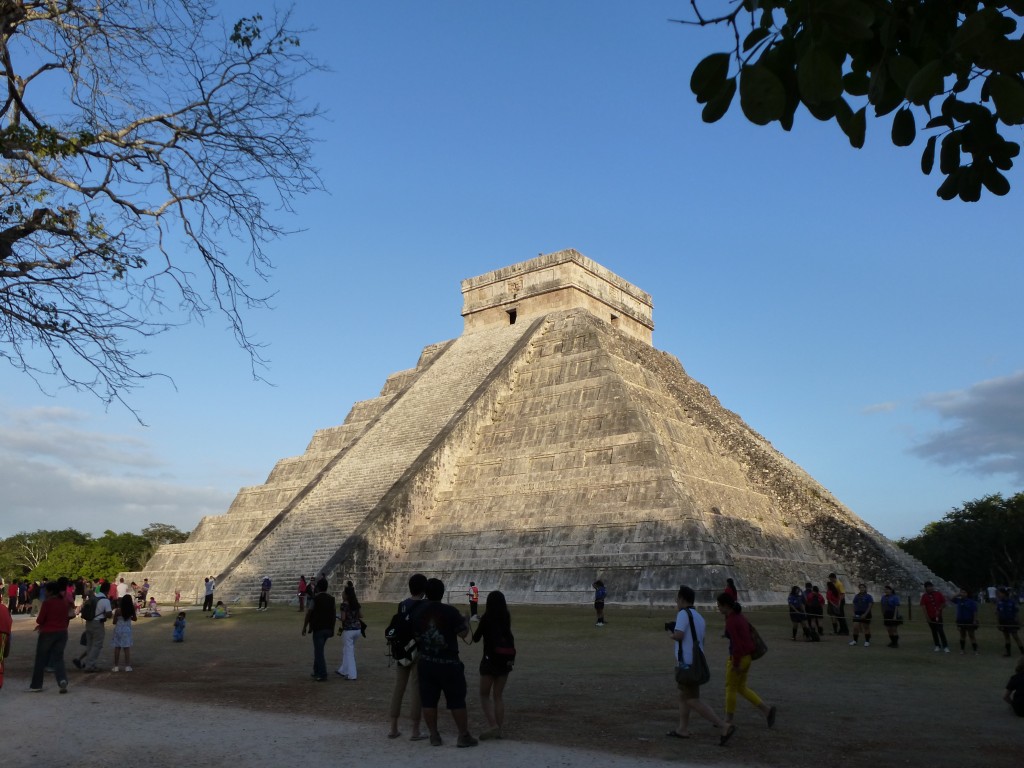 La pyramide "El Castillo" de Chichen Itza