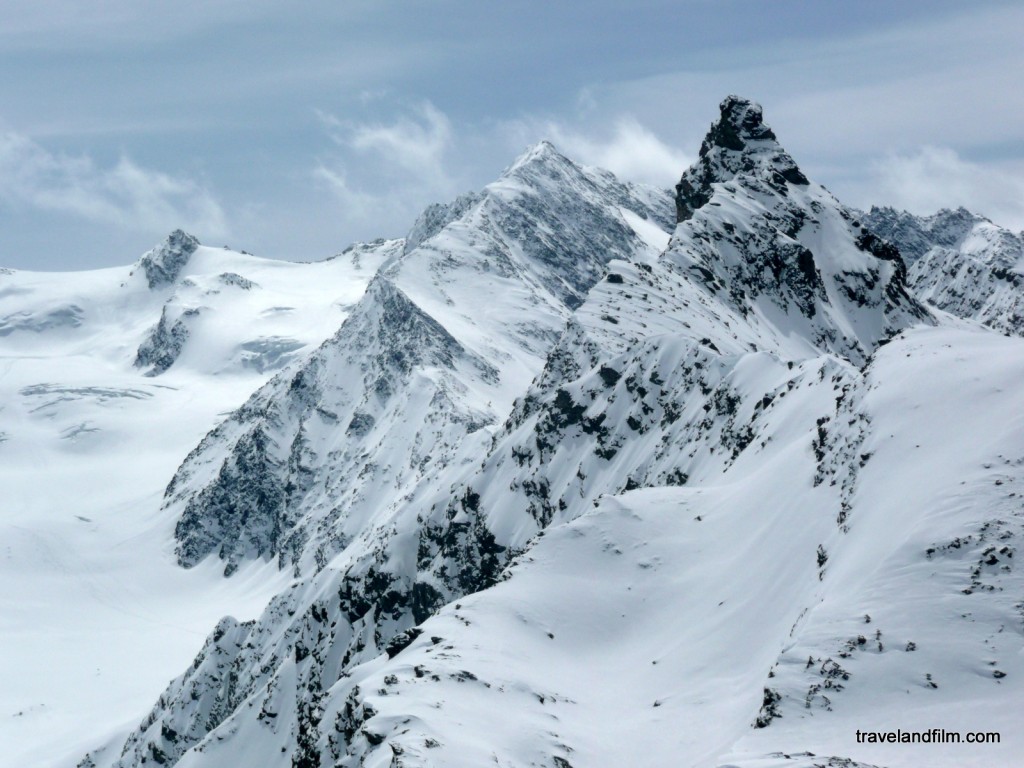 vue-panoramique-sur-les-alpes