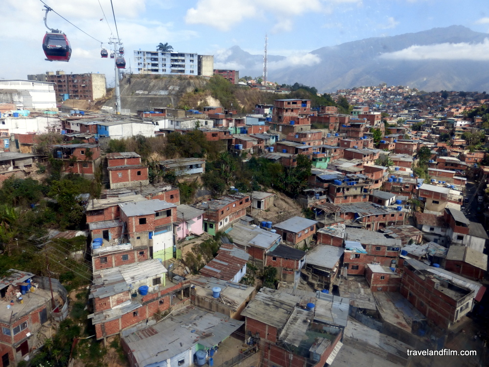venezuela-caracas-favela