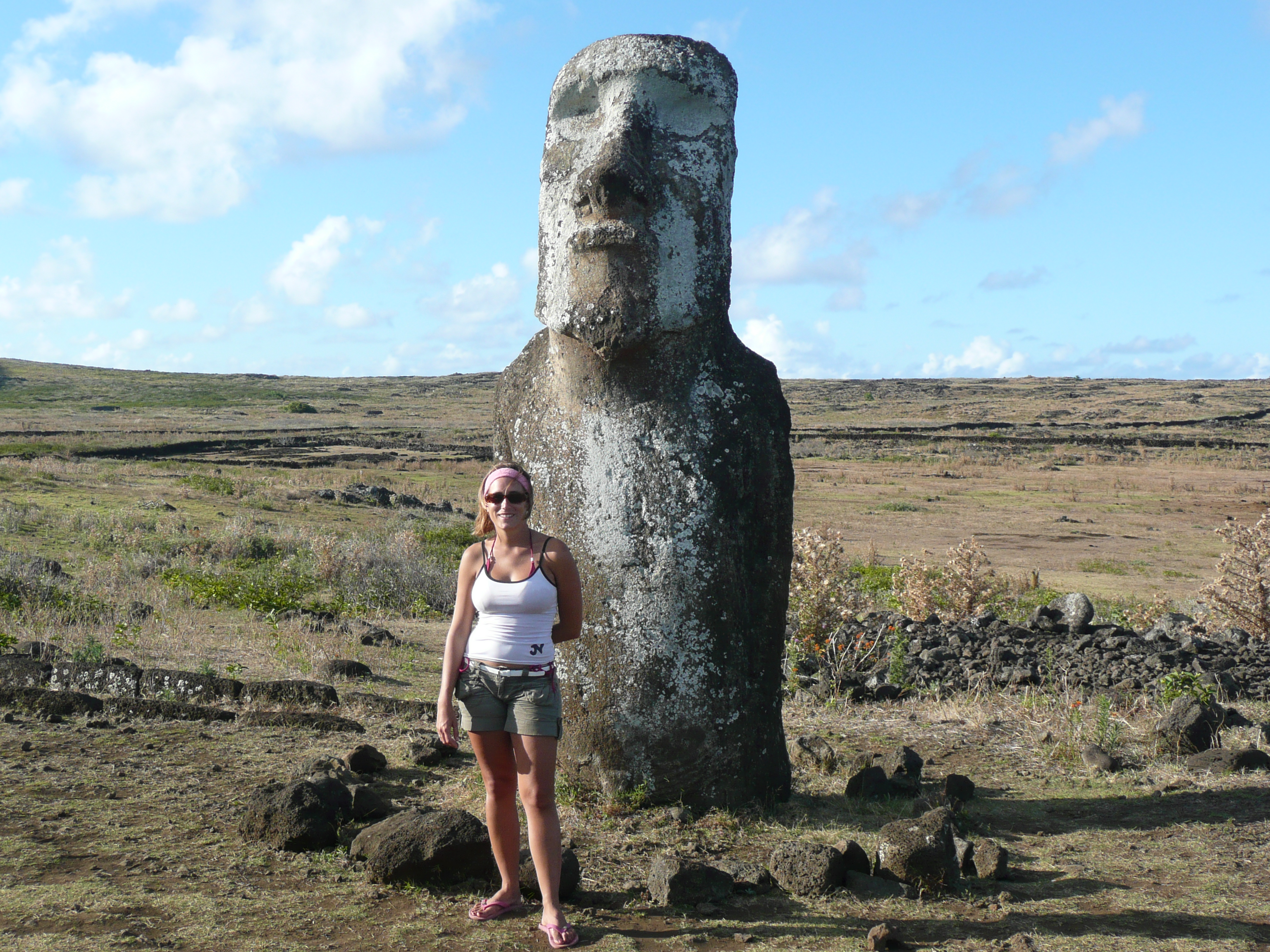 moai-easter-island