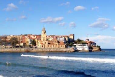 gijon-playa-san-lorenzo