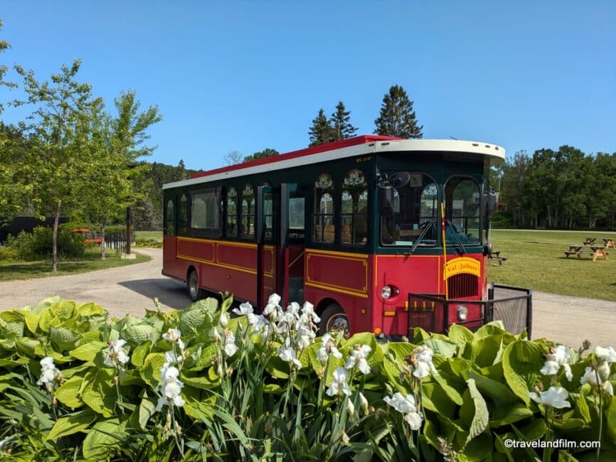 bus-historique-val-jalbert
